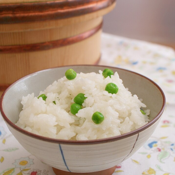 ＊早く春を感じたい！グリンピースご飯＊